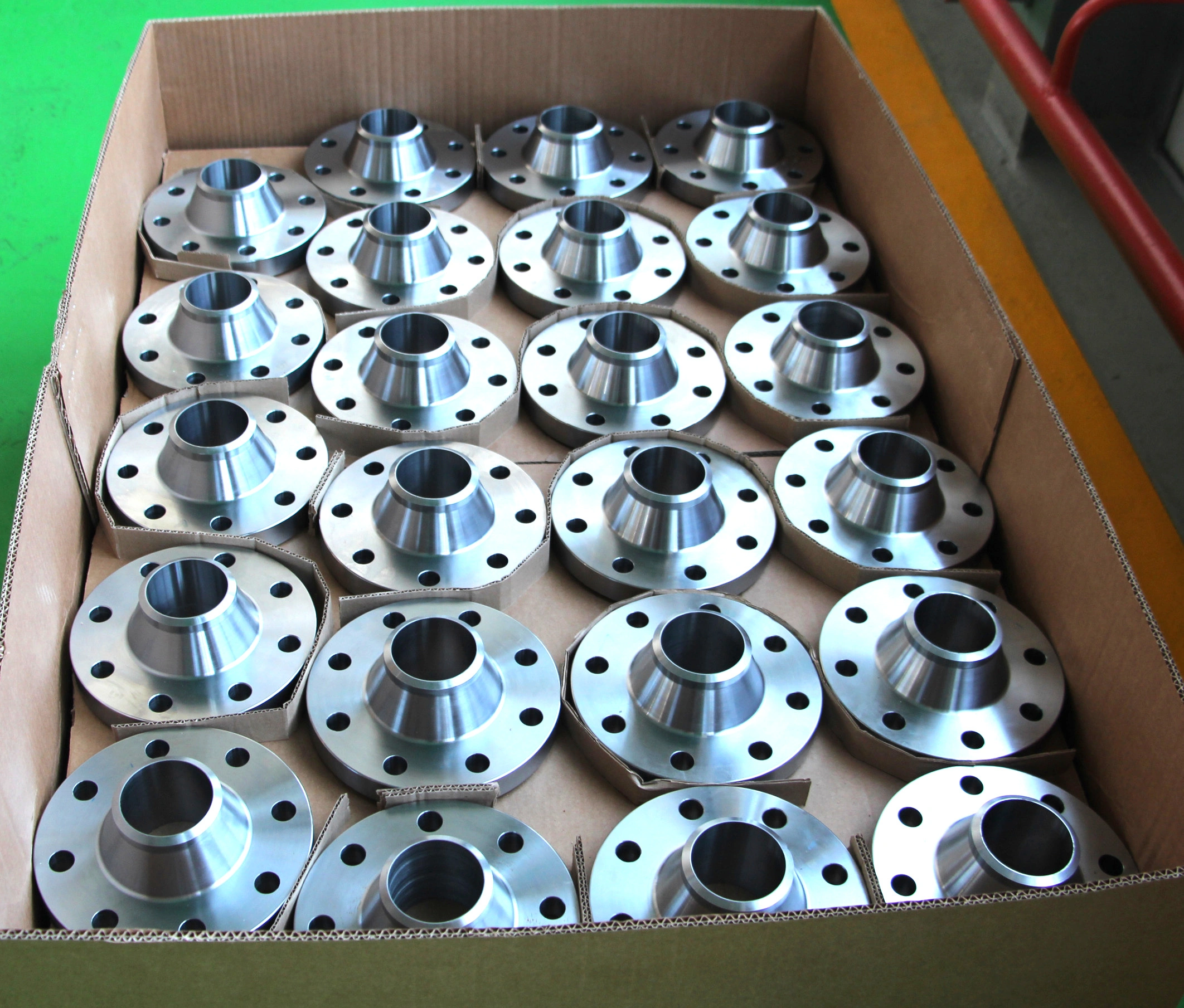 PIPE FITTINGS AND FLANGES-2