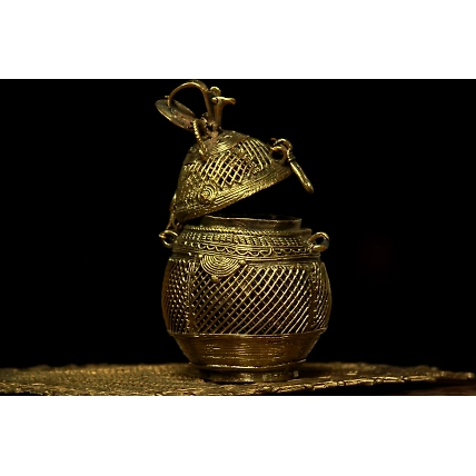 Handmade Dhokra Coconut Box (Small)-1