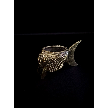 Handmade Dhokra Net Fish Pen Stand-2