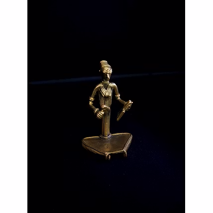 Dhokra - Siting Musician (Gong)-1