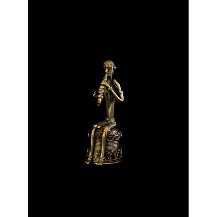 Handmade Dhokra Tribal Musician Sitting on Base Playing Turi-Dhokra_39