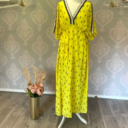 Crochet, V Neck Dresstan-1