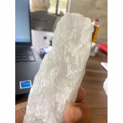 QUARTZ LUMPS- A GRADE-2