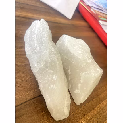QUARTZ LUMPS- A GRADE-3