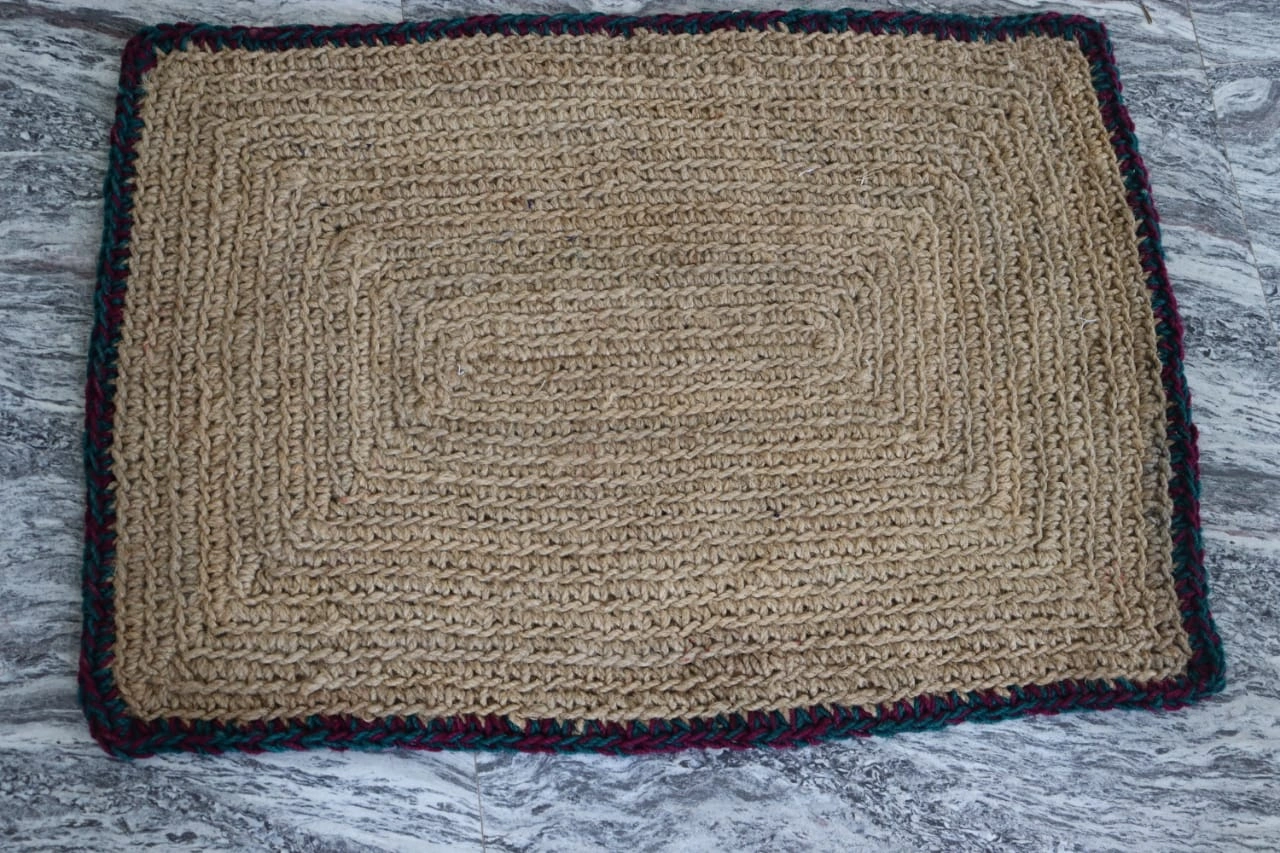 Banana fiber mat round &amp; Square.-1