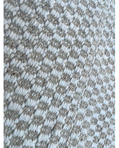 WHITE AND BROWN POLYSTER RUGS-2