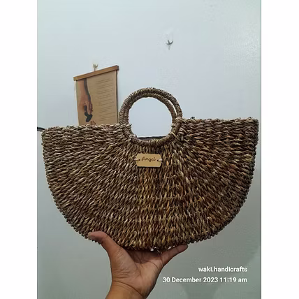 Pandan Hand Bag-1
