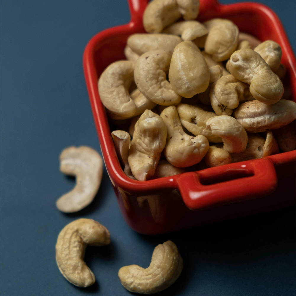 Cashew Nuts  W320-12434212