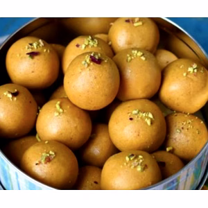Besan Ghee Ladoos