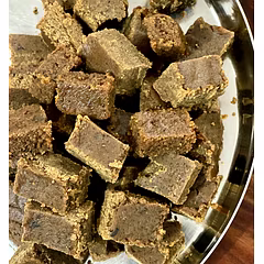 Khoya Mithai (Available only in Delhi NCR)