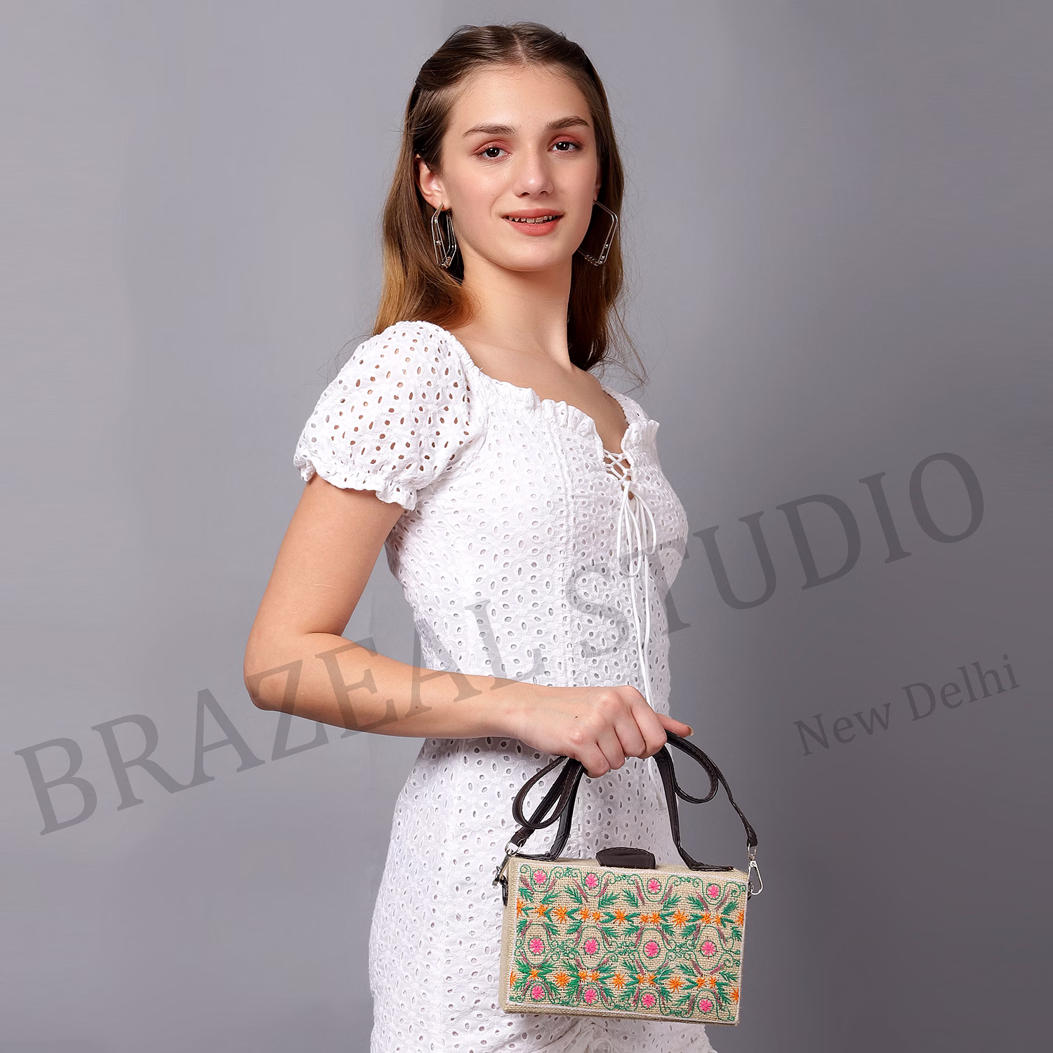 Embroidered Structured Handbag - Rectangular Handbag With Embroidered Pattern And Black Handles image 7