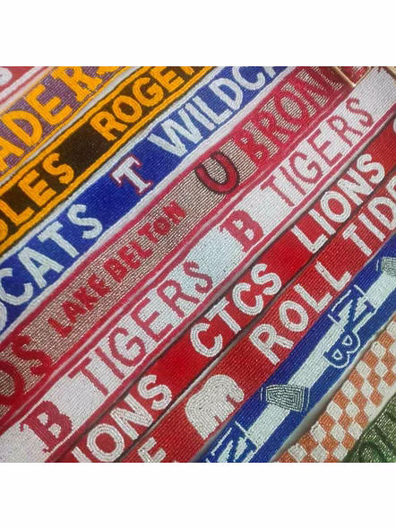 Handmade Designer Customized Mobile Phone Straps Seed Bead Guitar Bag Strap for Game Day Purse Bag Unique