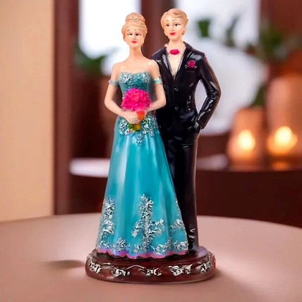 VIVARS HOME Romantic Love Couple Statue Showpiece for Valentine Day-12441498