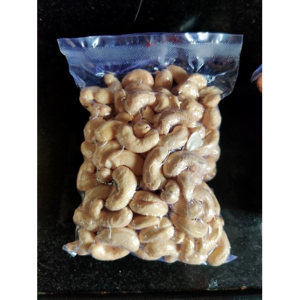 Cashew Nuts W 240-12419789