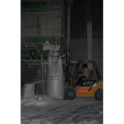 CALCINED KAOLIN CLAY (CHINA CLAY)-12430314