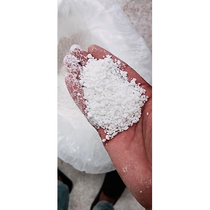 Calcium chloride granuls ~ Feed grade-12430870