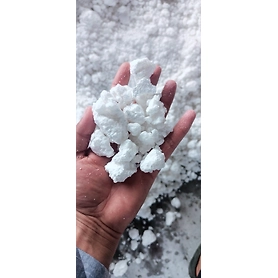Calcium chloride lumps 74%
