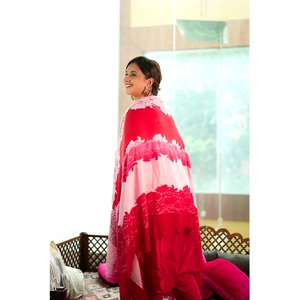 Red  Pink Ombre with  Lace Fine Wool Shawl-4