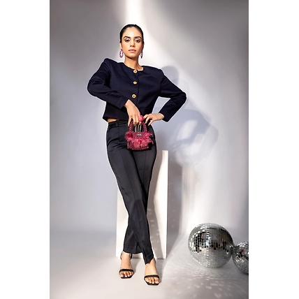 Pink Purse : Embrace Elegance with Exquisite Fur Bag-MOD-HH-PIFTHR-BAG