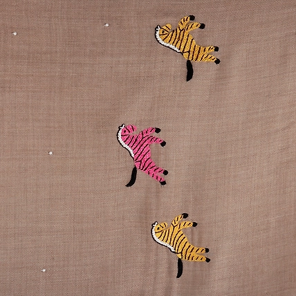 Biege Woolen Shawl with hand embroidred animal motifs-MOD-FINEWOOL-BIEGE-ZEBRAS