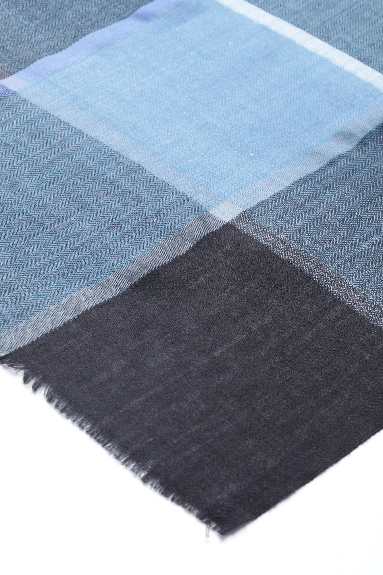 Classic Blue Checkered Men's Shawl-7