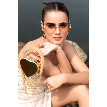 Heart Shaped Clutch- Ideal Golden Clutch-MOD-HH-GD-HRT