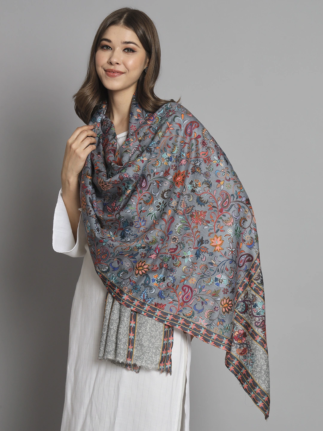 Grey kalamkari shawl with floral design an ideal bridal shawl-3