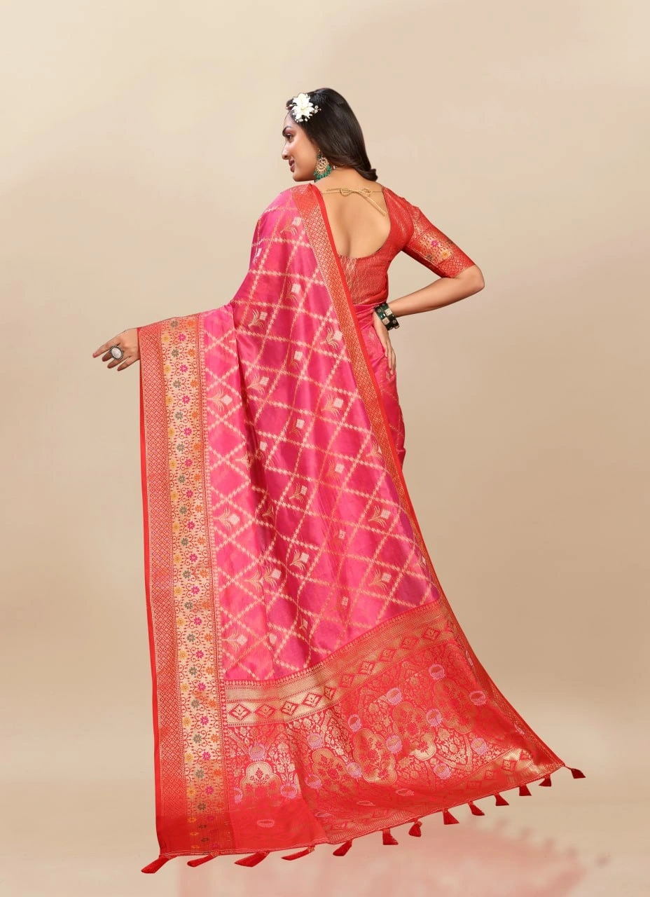 Soft Organza Silk Saree with Opulent Meenakari Weaving and Rich Pallu-Pink-2