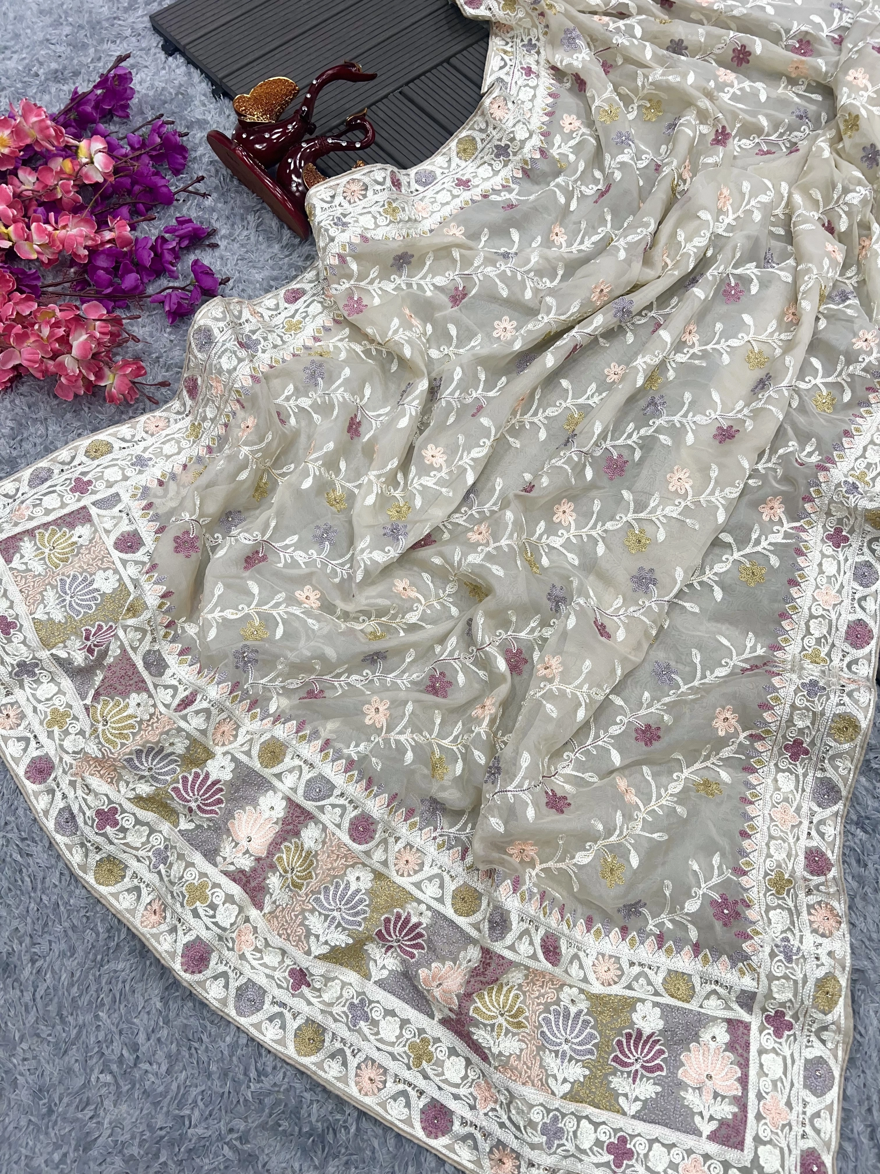 Soft Organza Saree with Diamond Embellishments With Blouse Piecs-Cream-3