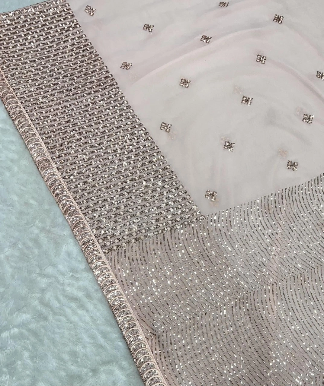 Elegant Soft Georgette Saree with Sequins Embroidery &amp; Heavy Banglori Blouse-Light Pink-5