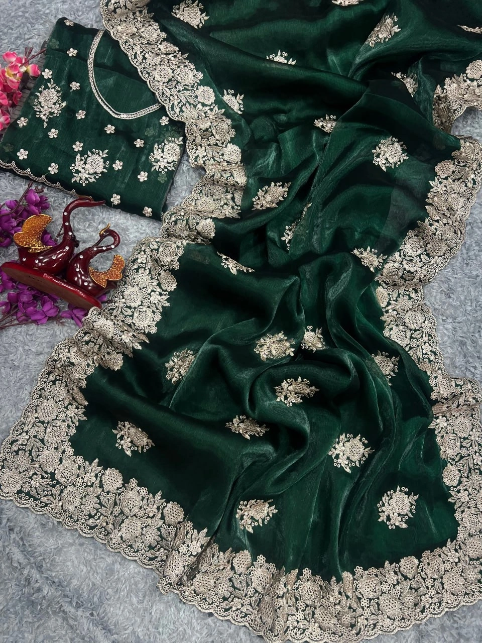 Berberry Silk Saree with Stunning Gold Zari Embroidery &amp; Unstitched Blouse-RNC5331-Green