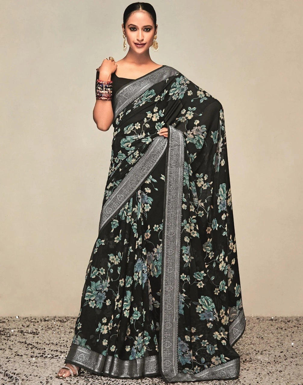 Georgette Saree With Jaquard Lace With Blouse Piecs-RNC5258-Black