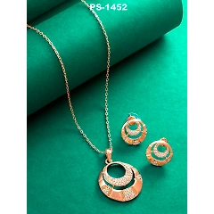 Rose Gold-Toned American Diamond Jewelry Set: Earrings, Pendant & Chain