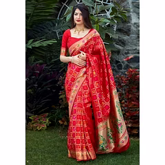 Elegant Jacquard Red Kanjeevaram Silk Saree with Matching Zari Woven Blouse