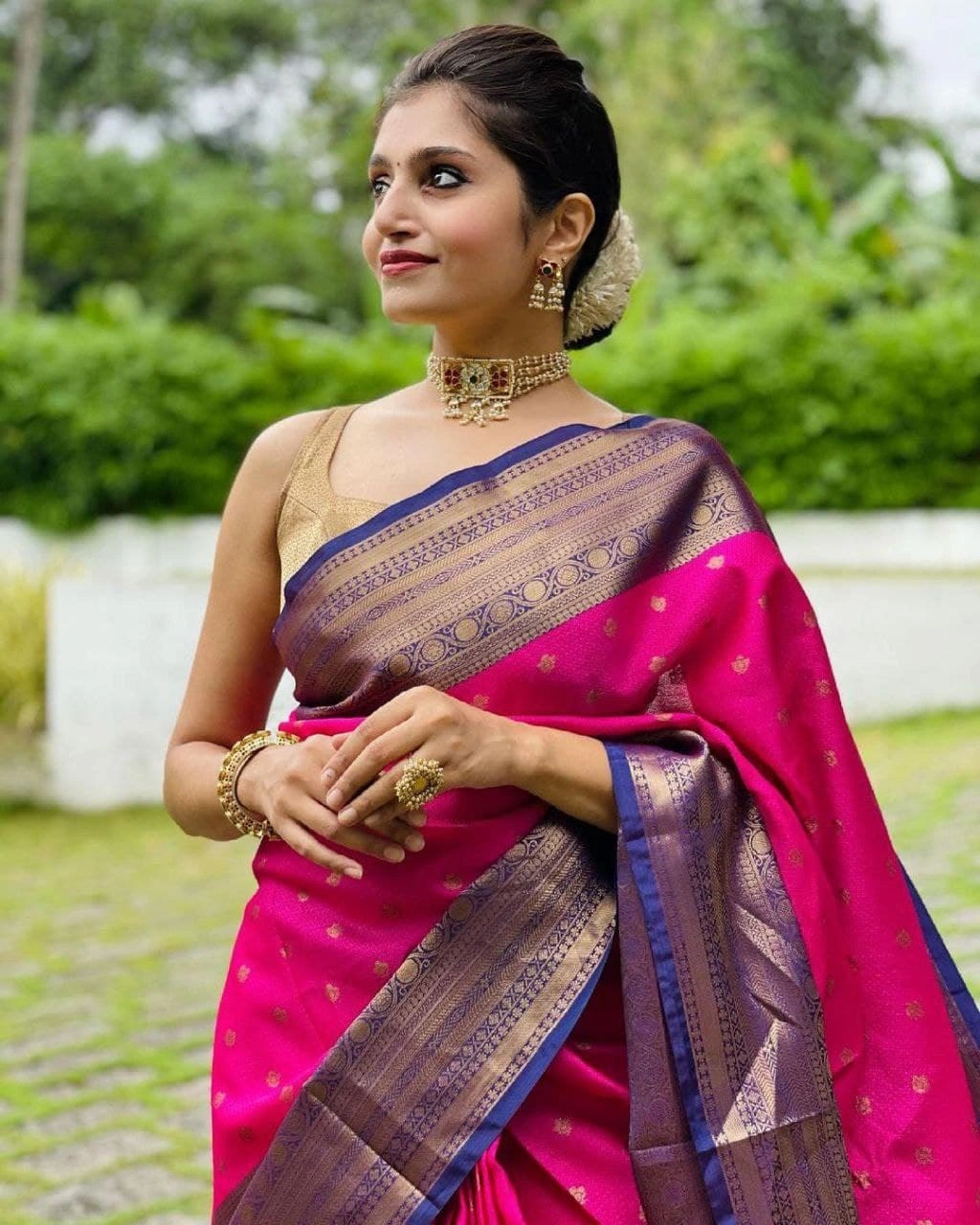 Elegant Soft Lichi Silk Saree with Golden Jari, Heavy Jaquard Border &amp; Rich Pallu-Pink-2