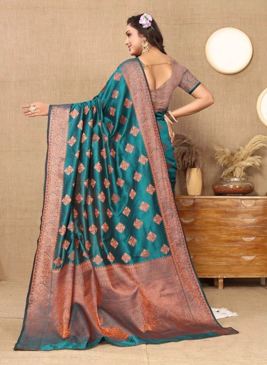 Soft Katan Silk Saree with Copper Zari Weaving Design and Rich Zari Pallu-Rama-4