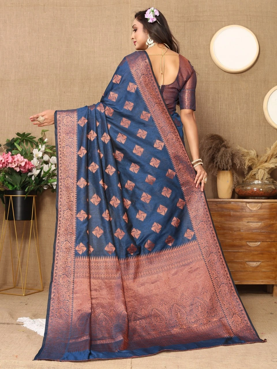 Soft Katan Silk Saree with Copper Zari Weaving Design and Rich Zari Pallu-Navy Blue-2