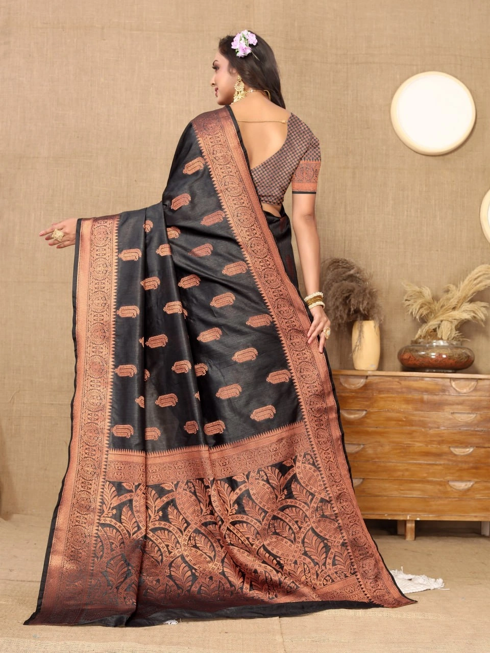 Soft Katan Silk Saree with Copper Zari Weaving Design and Rich Zari Pallu-Black-3