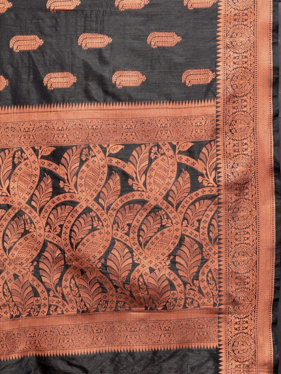 Soft Katan Silk Saree with Copper Zari Weaving Design and Rich Zari Pallu-Black-4