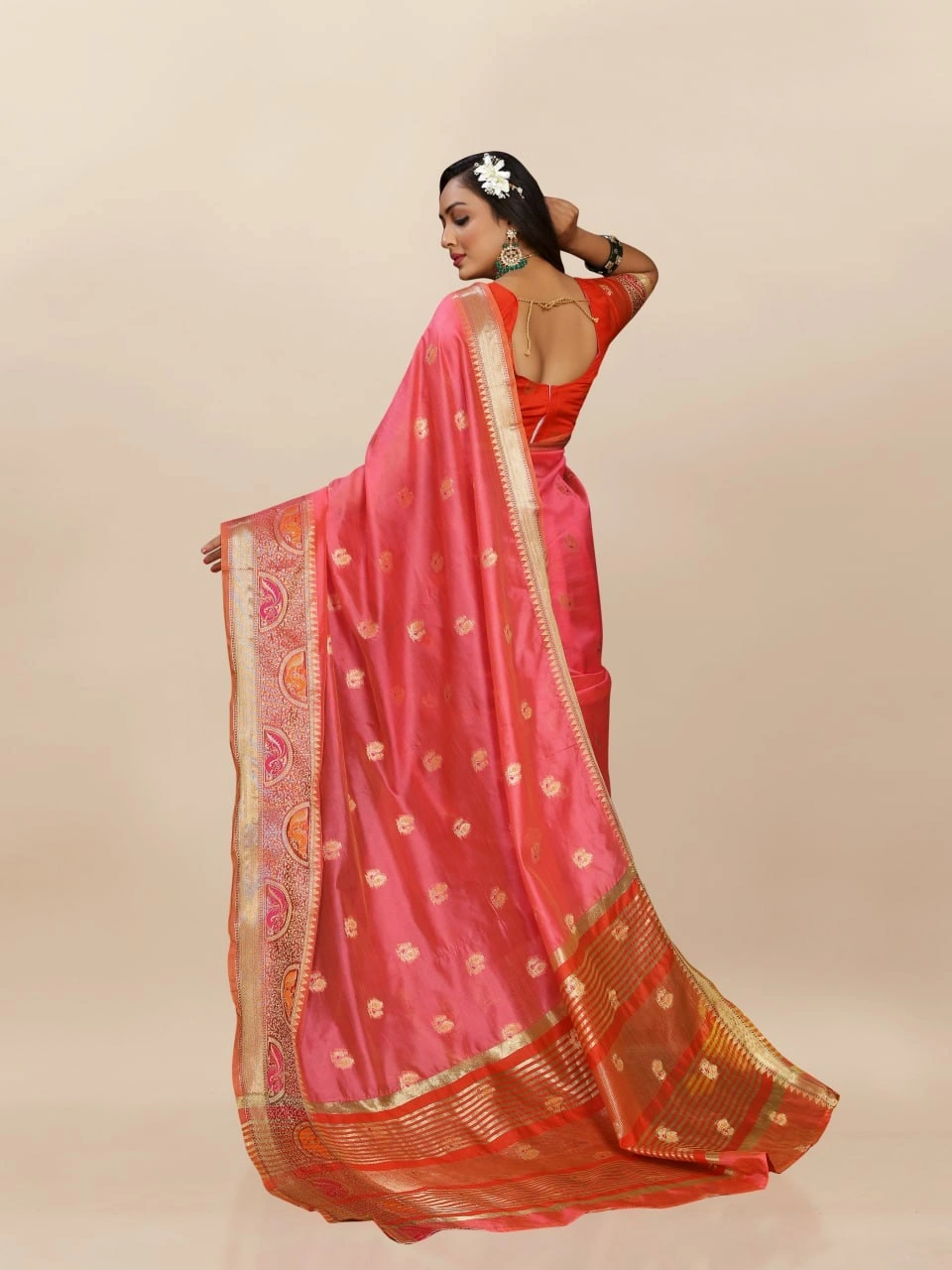 Soft Organza Silk Saree with Meenakari Weaving, Zari Pallu, and Silk Blouse Piece-Red-3