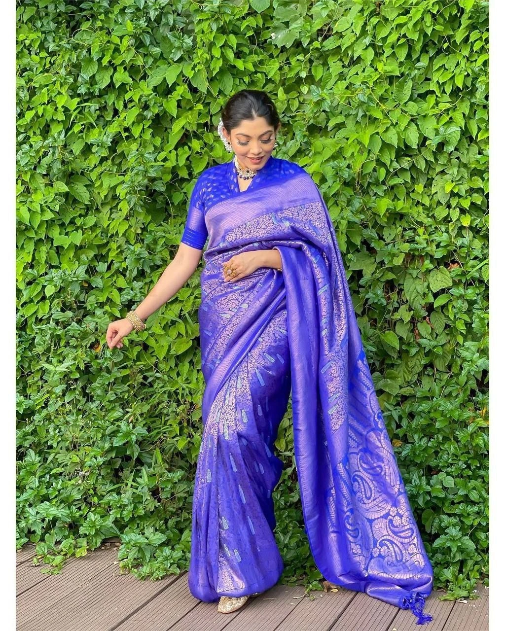 Soft Lichi Silk Saree with Golden Jari, Heavy Jacquard Border, and Rich Pallu-SRIjulie-Blue