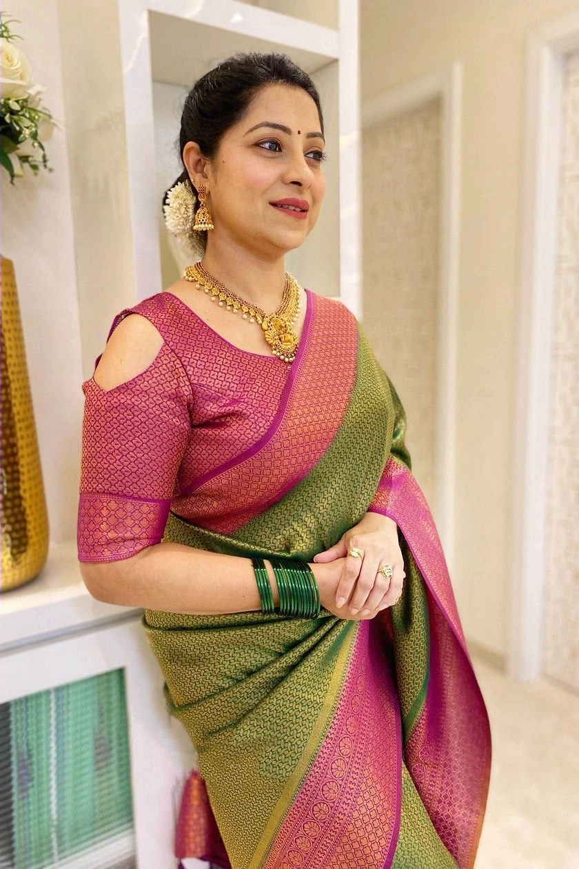 Soft Silk Saree with Copper Jari Work, Rich Design, and Jacquard Border Blouse Piece-Green-2