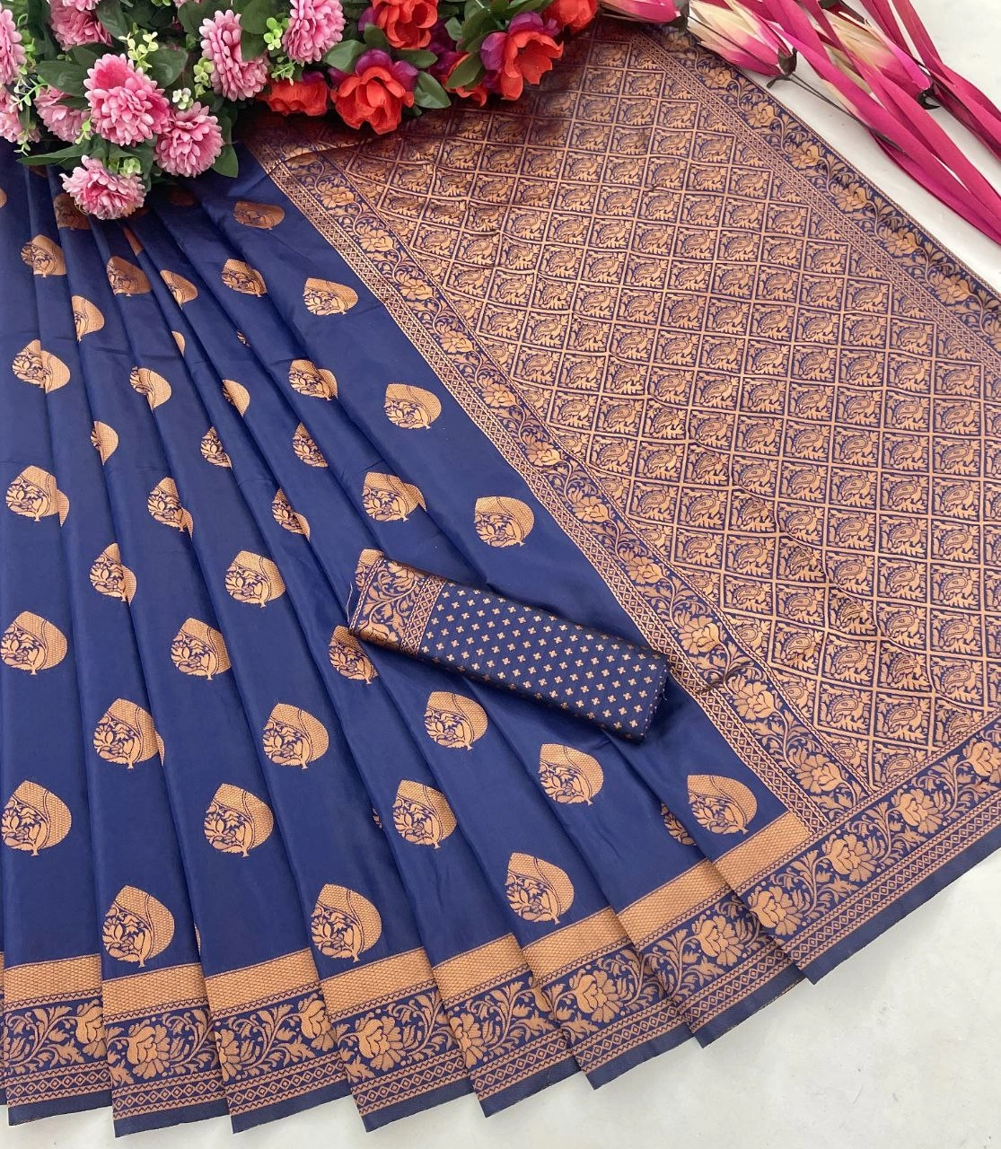 Soft Silk Saree with Copper Jari Work, Rich Design, and Jacquard Border Blouse Piece-Navy Blue-4