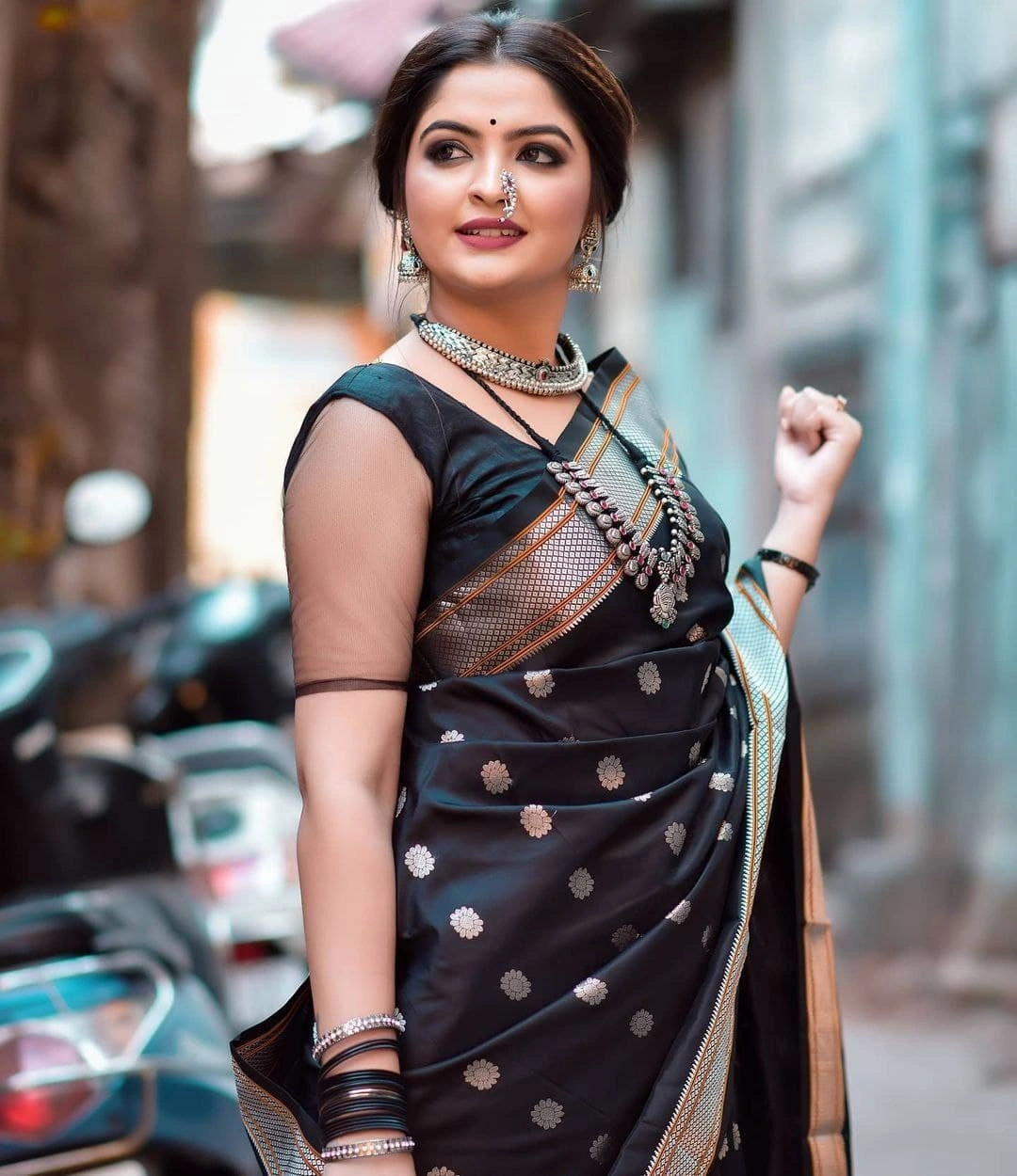 Elegant Soft Silk Saree with Silver Jari, Peacock Pallu &amp; Jaquard Border-Black-1