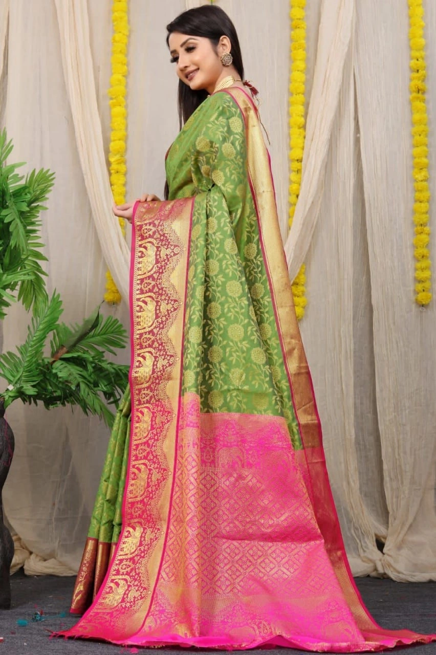 Kanchipuram Pattu Silk Saree with Zari Weaving Designer Brocade Blouse-PCFkanan1-Pista