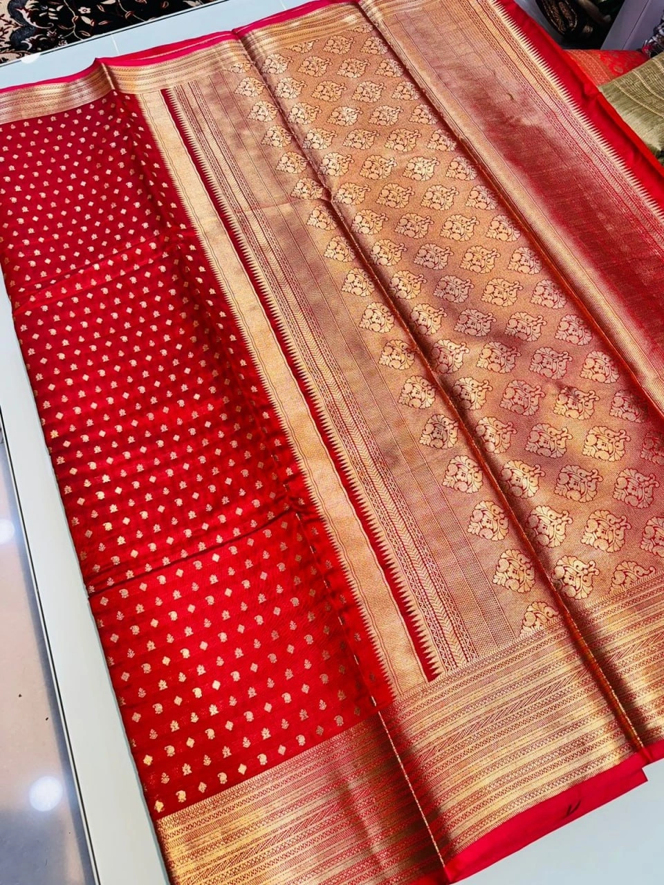 Kanchipuram Handloom Pure Silk Saree with Gold Jari and Pink Border-PCFPure1-Red