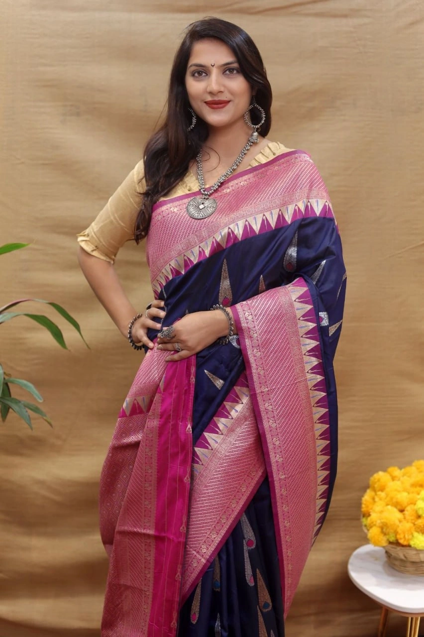 Elegant Handloom Silk Saree with Pure Zari Border and Rich Pallu-Navy Blue-2