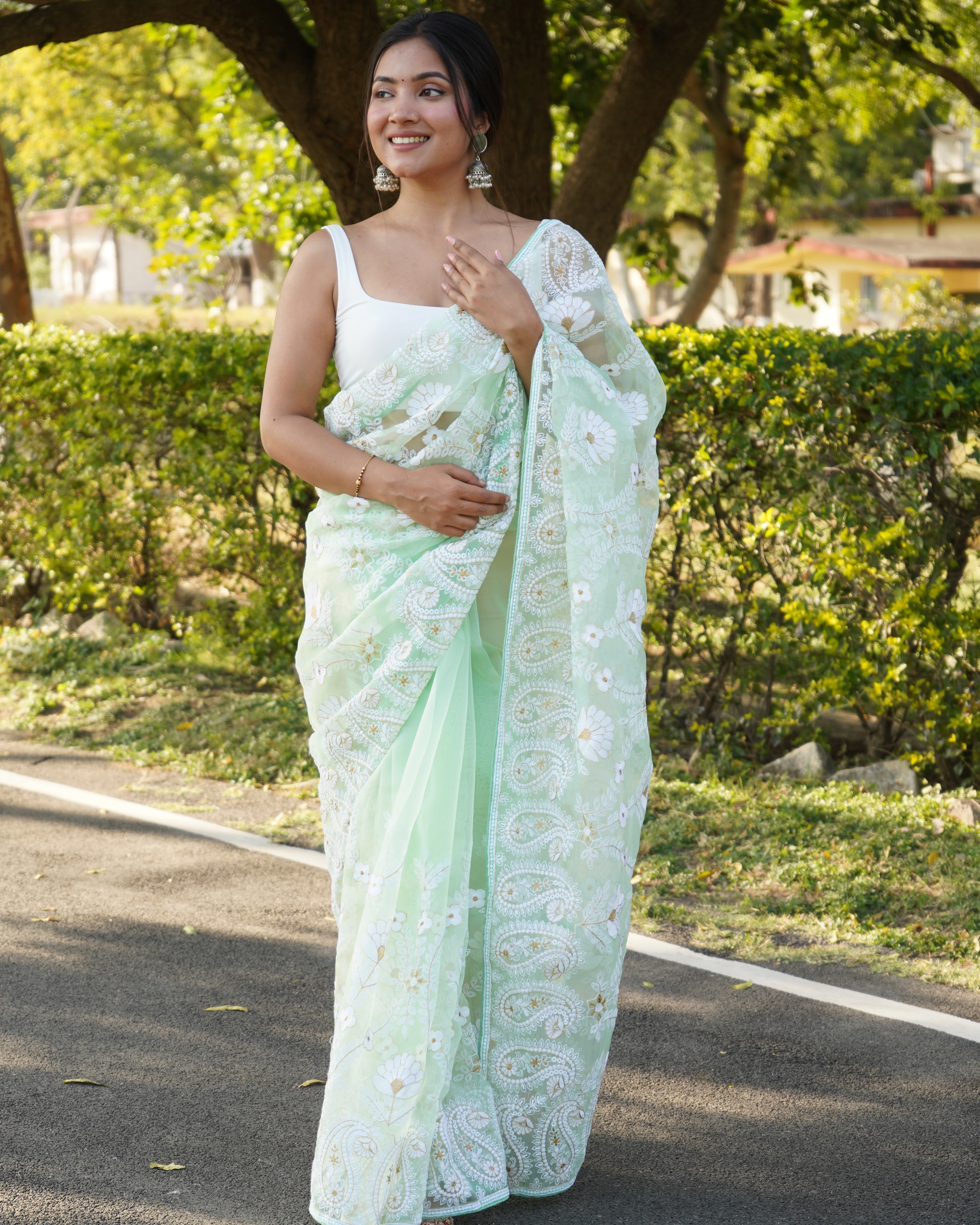 Georgette Brush Printed Foil Lace Border Saree-Green-5