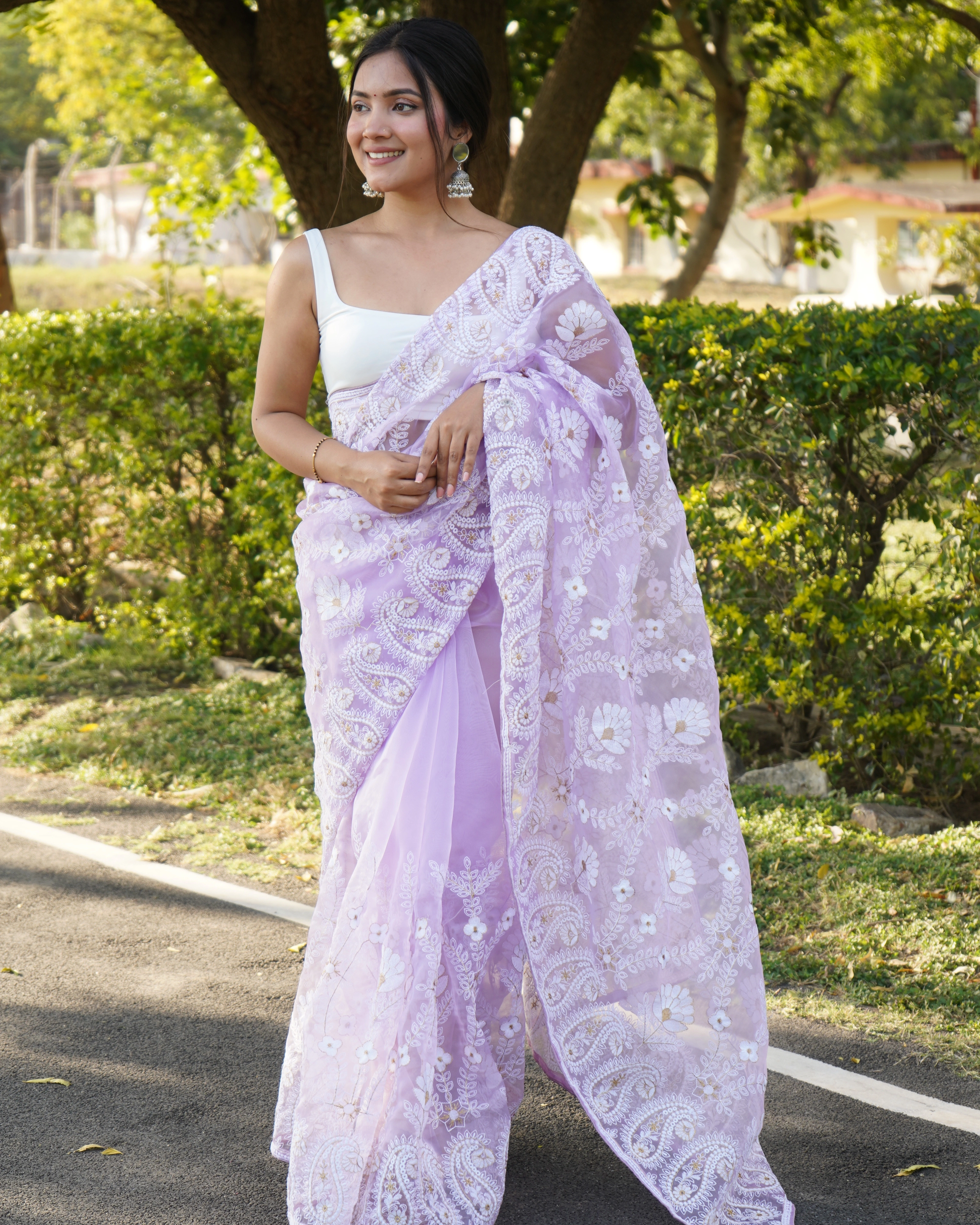 Georgette Brush Printed Foil Lace Border Saree-Levender-4