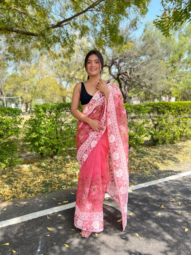 Organza Silk Saree: Exquisite Viscose Threadwork with Chikankari Border-Red-1